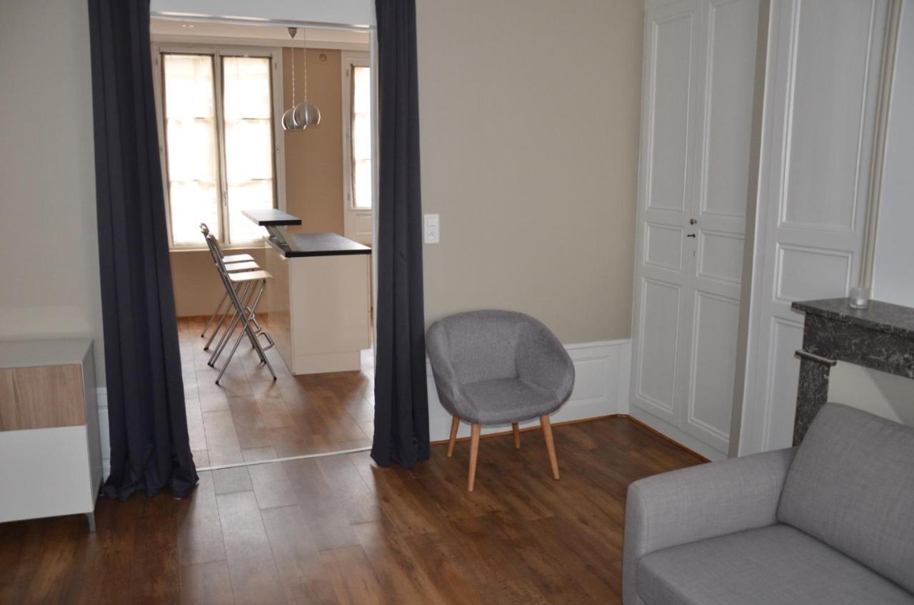 Le Moderne - Appartement Troyes Centre Екстер'єр фото